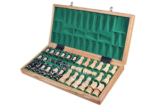 21 Inch Pope Chess Set