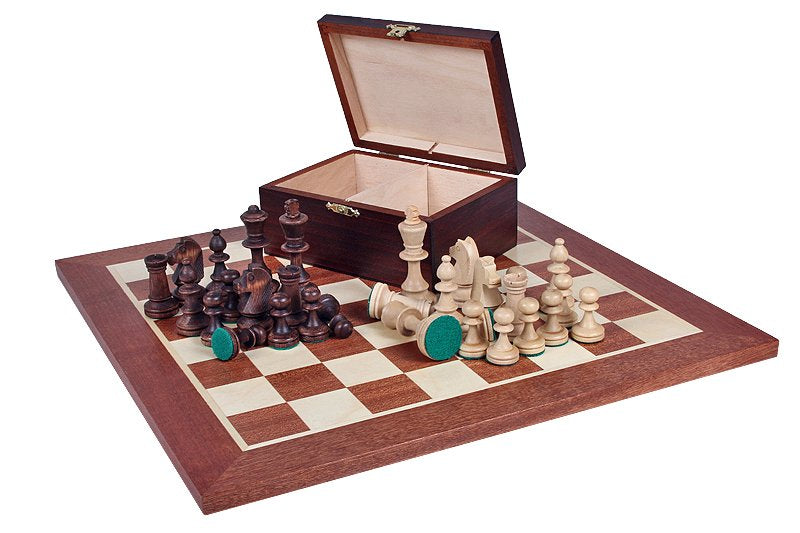 staunton chess pieces