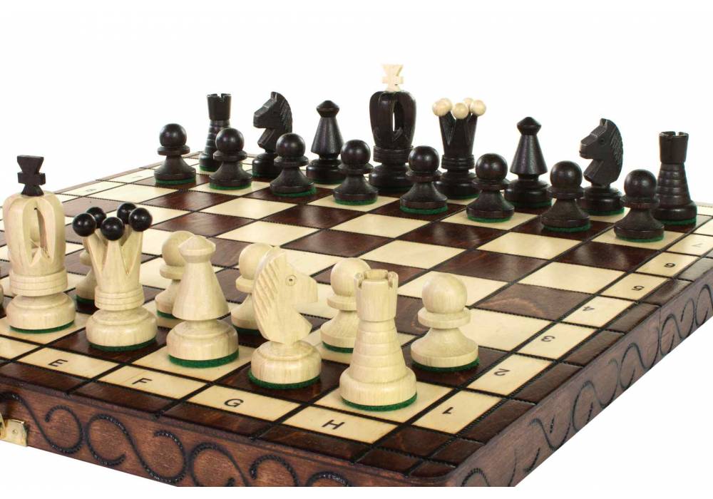 13.75 Inch Medium Royal Chess