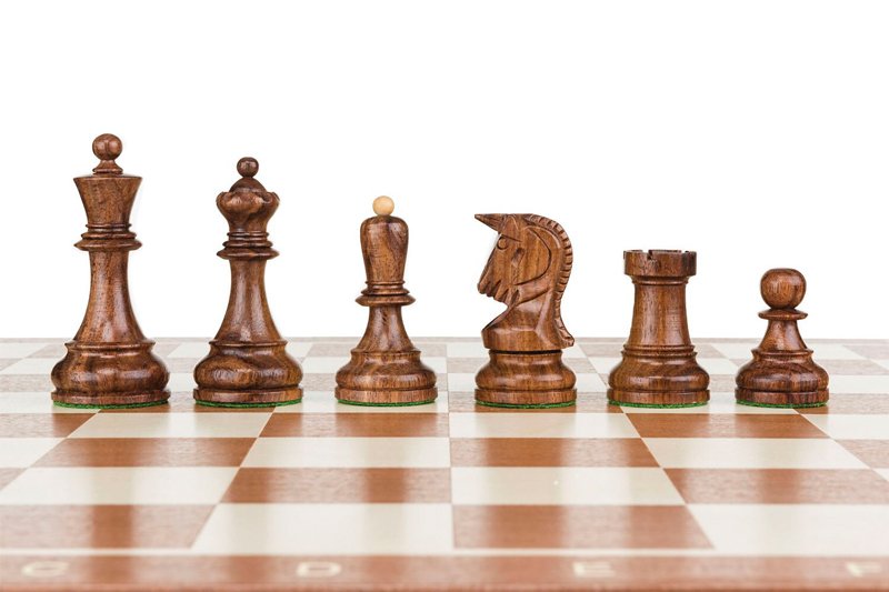 Pièces d'échecs royales de Dubrovnik de 3,5 pouces