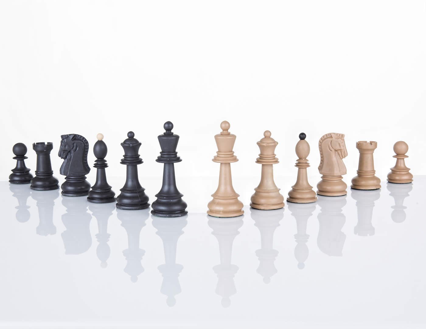 19.6 Inch Chess set Dubrovnik  Black Pl