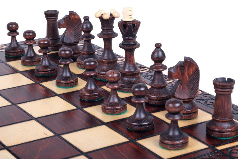 medium chess set senator